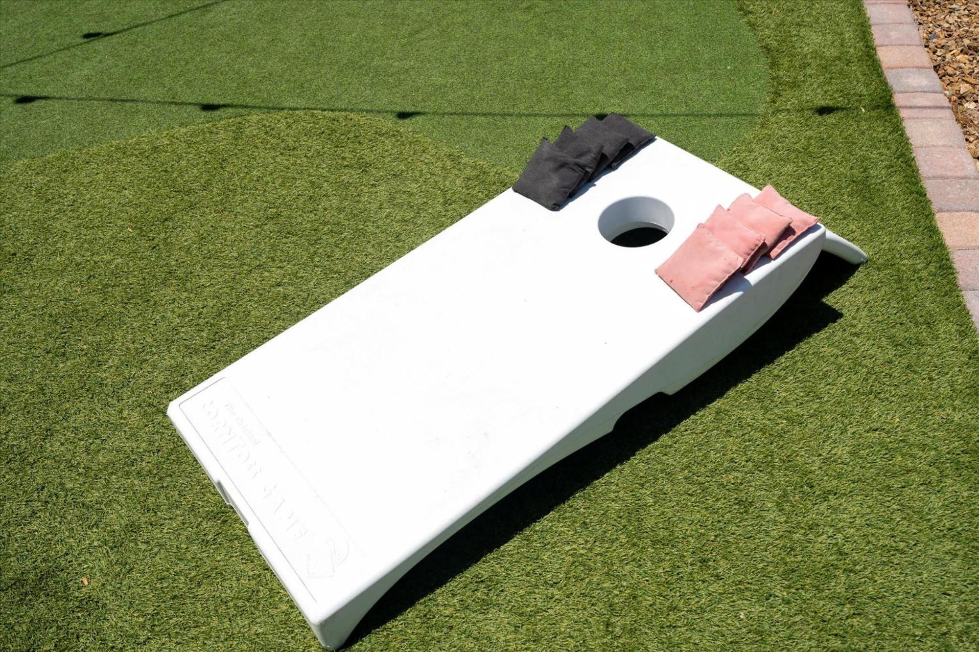 Mini Golf Fire Pit Pool Game Room Chandler Bagian luar foto